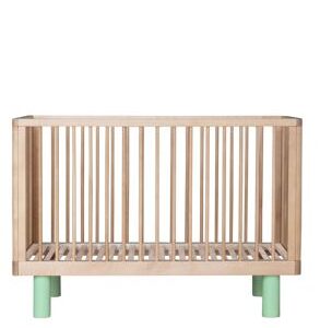 KAR L& FRIC / Nox cot / natural wood and green